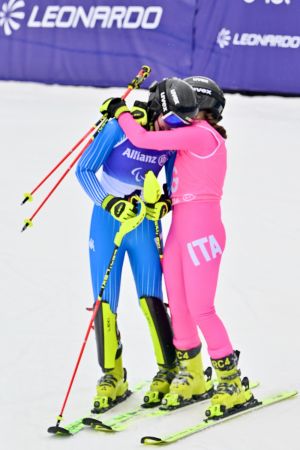 7b7cab19 1c2a 45b9 bd16ec8b9cdc14